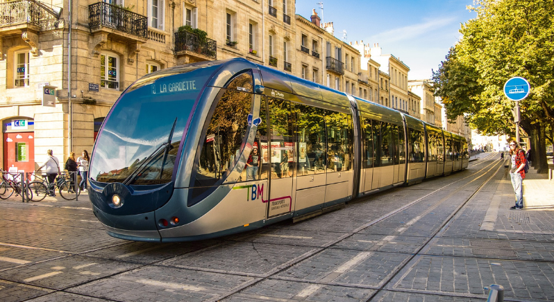 learning French in bordeaux