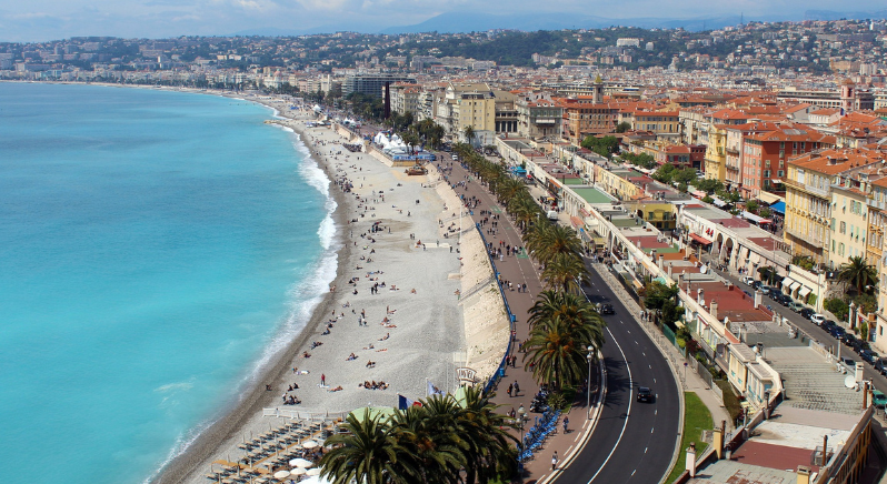 learning French in Nice
